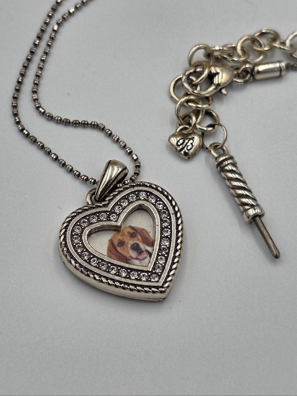 Brighton Silver Tone Heart Crystal Beagle Dog Portrait Pendant Necklace Locket